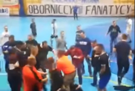oborniki turniej atak chuliganów - Youtube