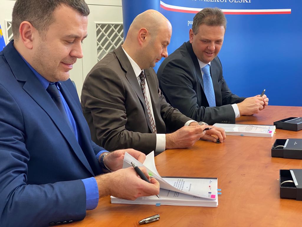 podpisanie inwestycji Poznań-Szczecin - Michał Jędrkowiak