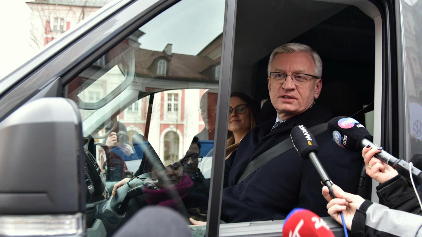 samochody elektryczne poznań - UMP