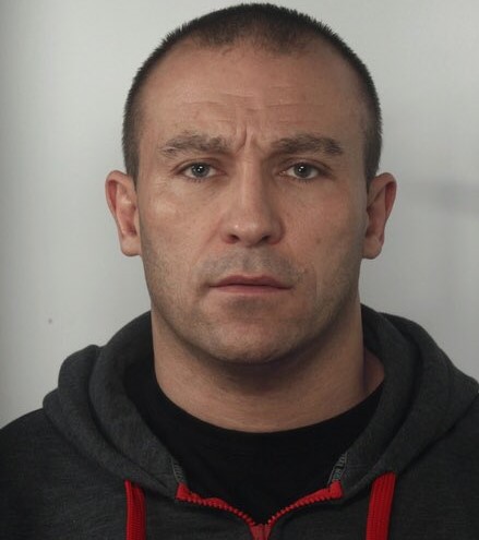 Olgierd Michalski poszukiwany za zabójstwo dominika sikory  - Wielkopolska Policja