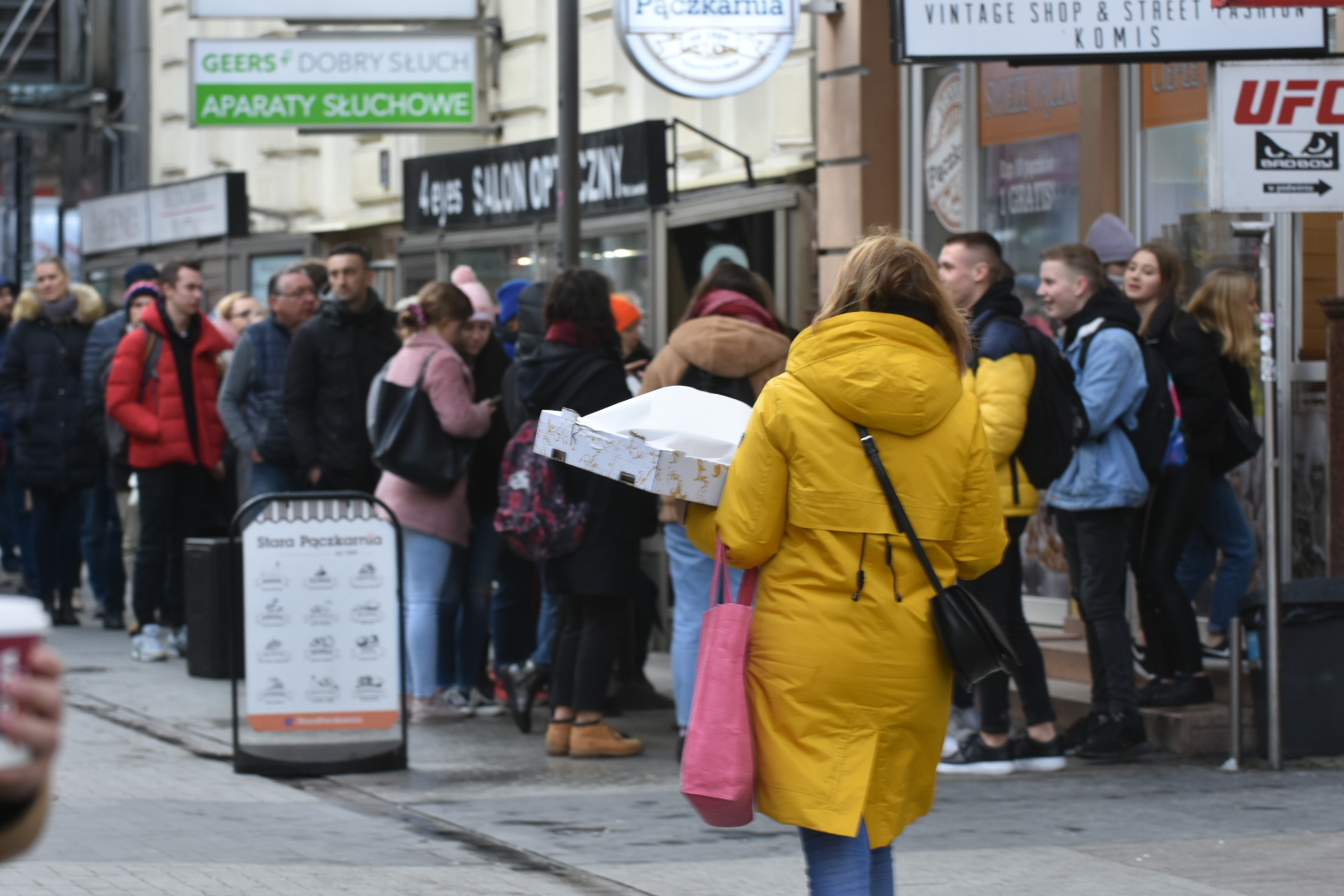 tłusty czwartek poznań kolejki  - Wojtek Wardejn