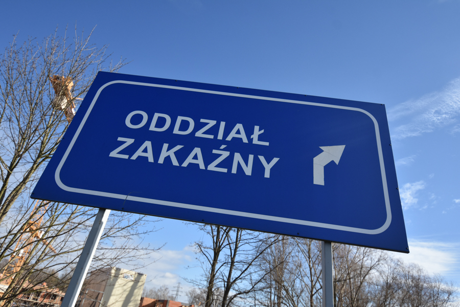 szpital zakaźny poznań  - Wojtek Wardejn