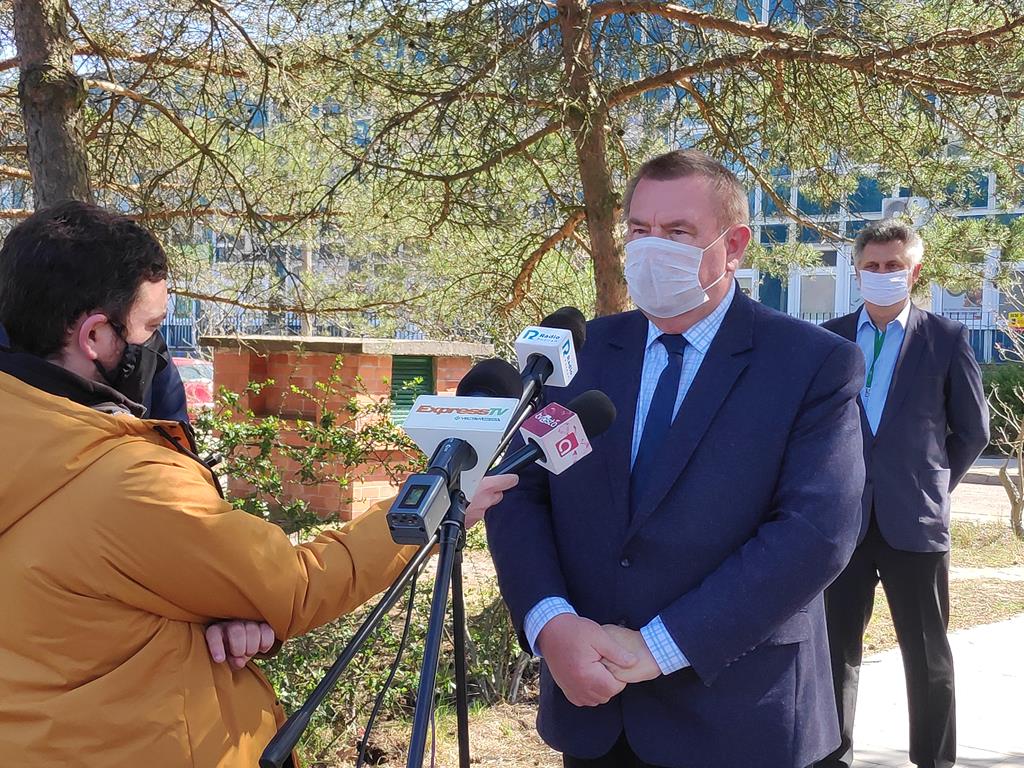 krzysztof czarnecki fundusz dróg samorządowych - Przemysław Stochaj