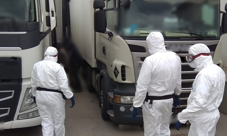 iigranci ukryci w ziemniakach giecz - KPP Środa Wielkopolska