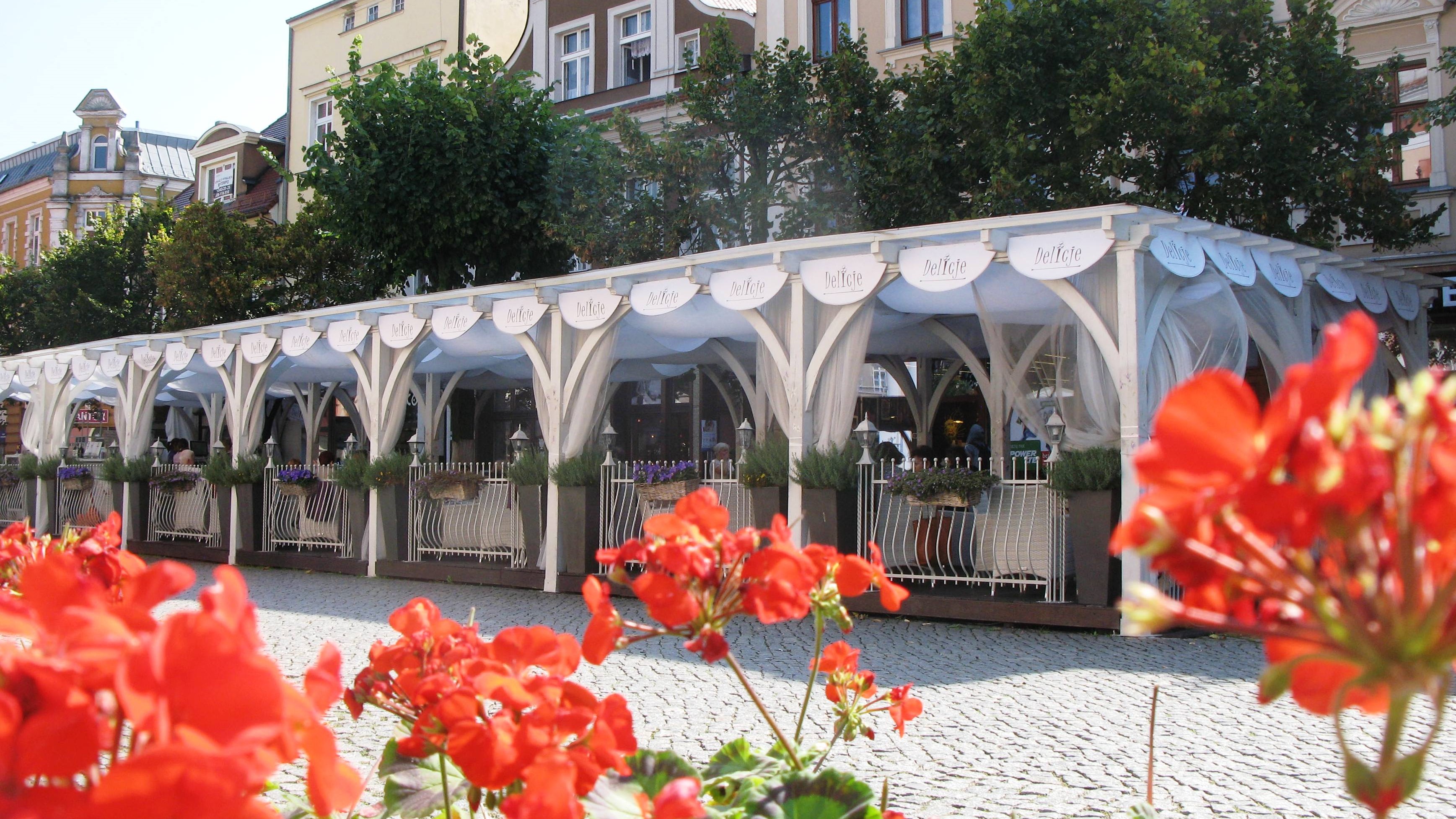 leszno ogródki gastro na rynku - UM Leszno