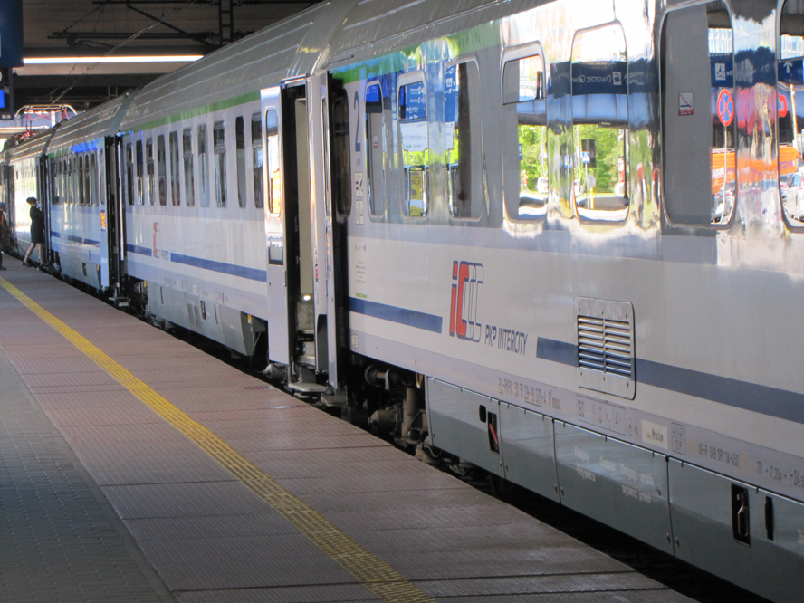 intercity pociąg - Leon Bielewicz