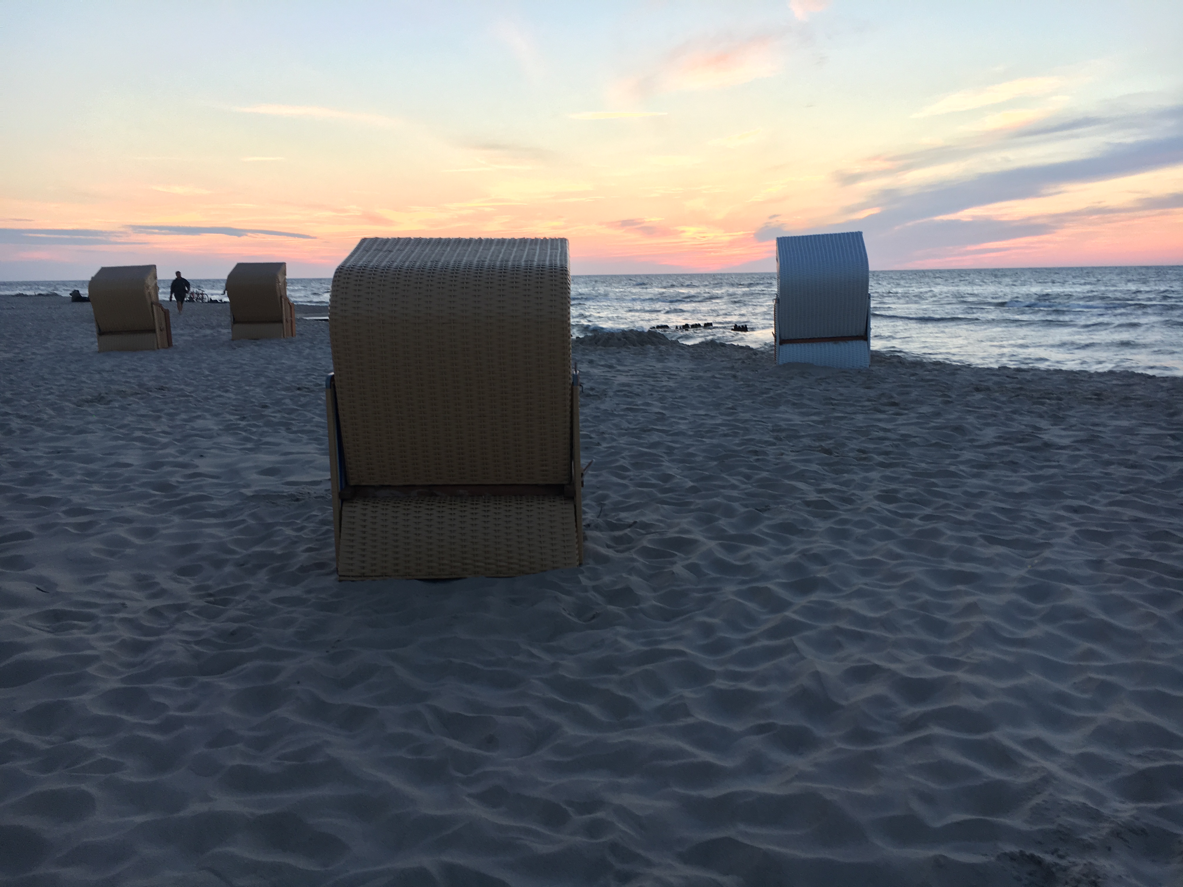 morze plaża wakacje - Wojtek Wardejn