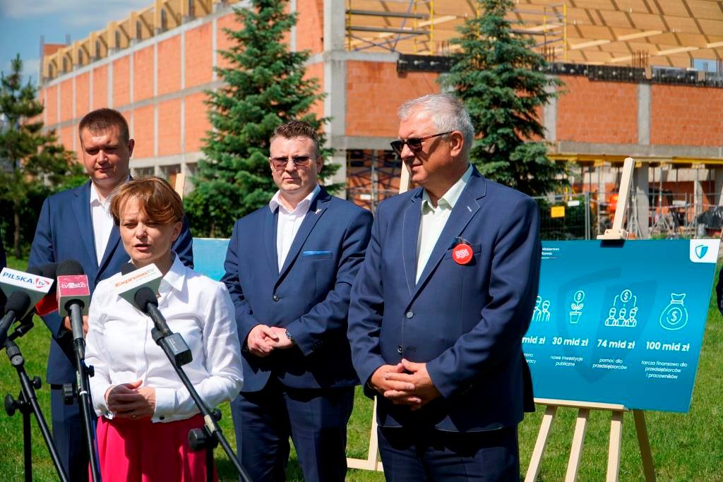 jadwiga emilewicz piła hala sportowa  - Przemysław Stochaj