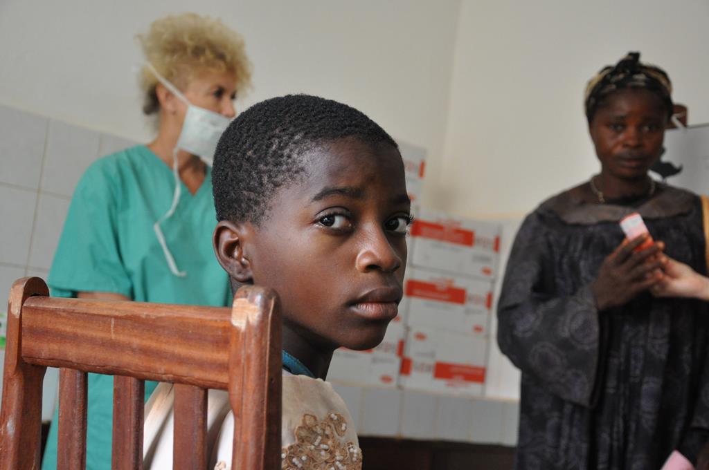 Redemptoris Missio pomoc dla kamerunu  - Redemptoris Missio