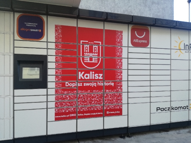 paczkomat pod kaliskim urzędem - Danuta Synkiewicz