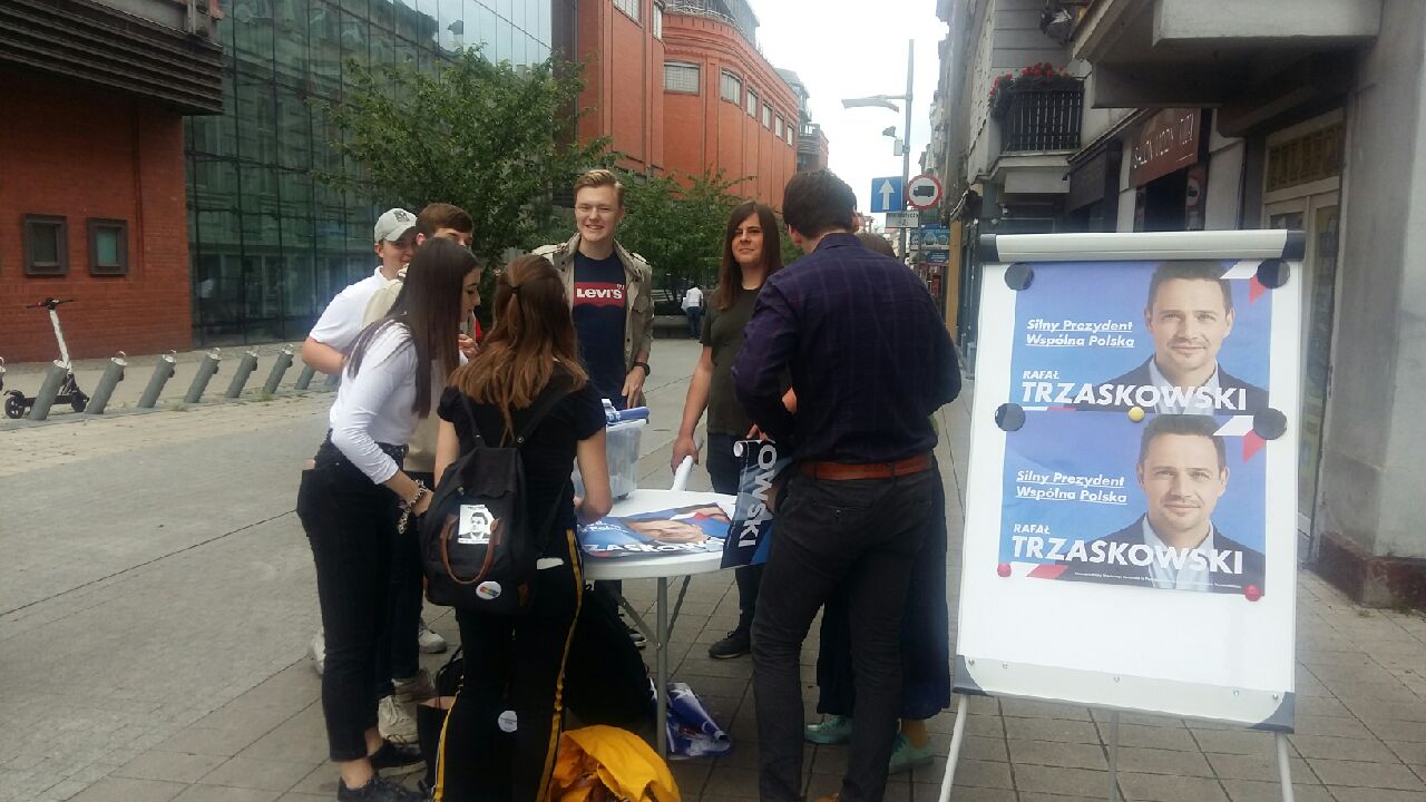 rafał trzaskowski sympatycy poznań - Magdalena Konieczna