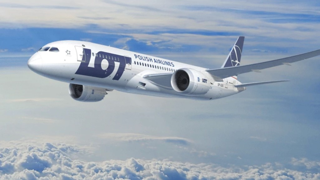 samolot lot - www.lot.com