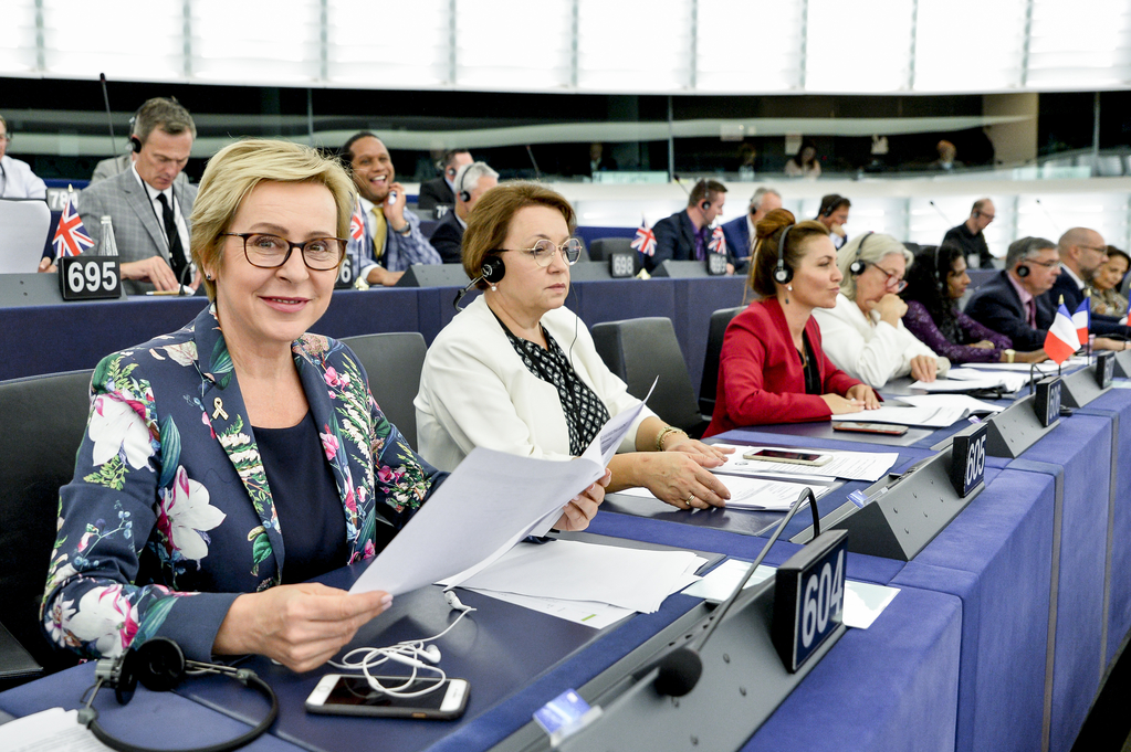 Jadwiga wiśniewska - jadwigawisniewska.pl