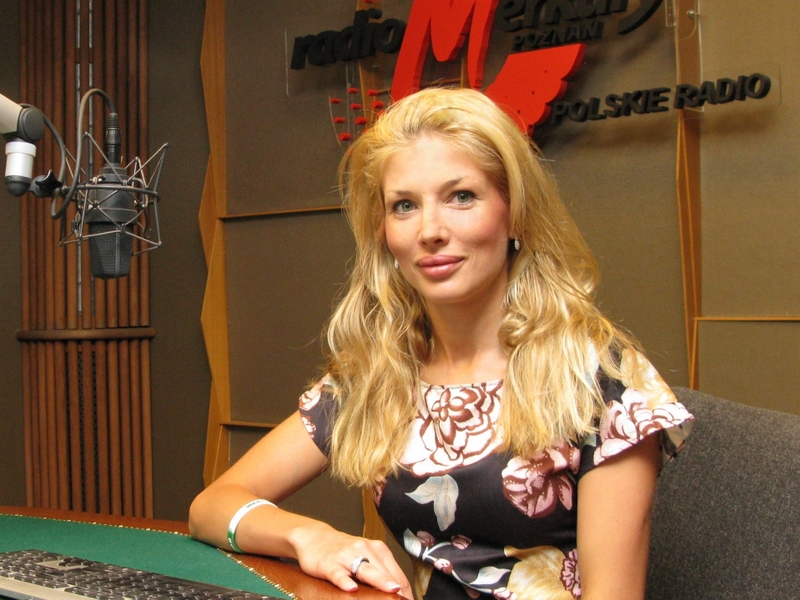 Izabela Łukomska - Pyżalska - studio - Szymon Mazur