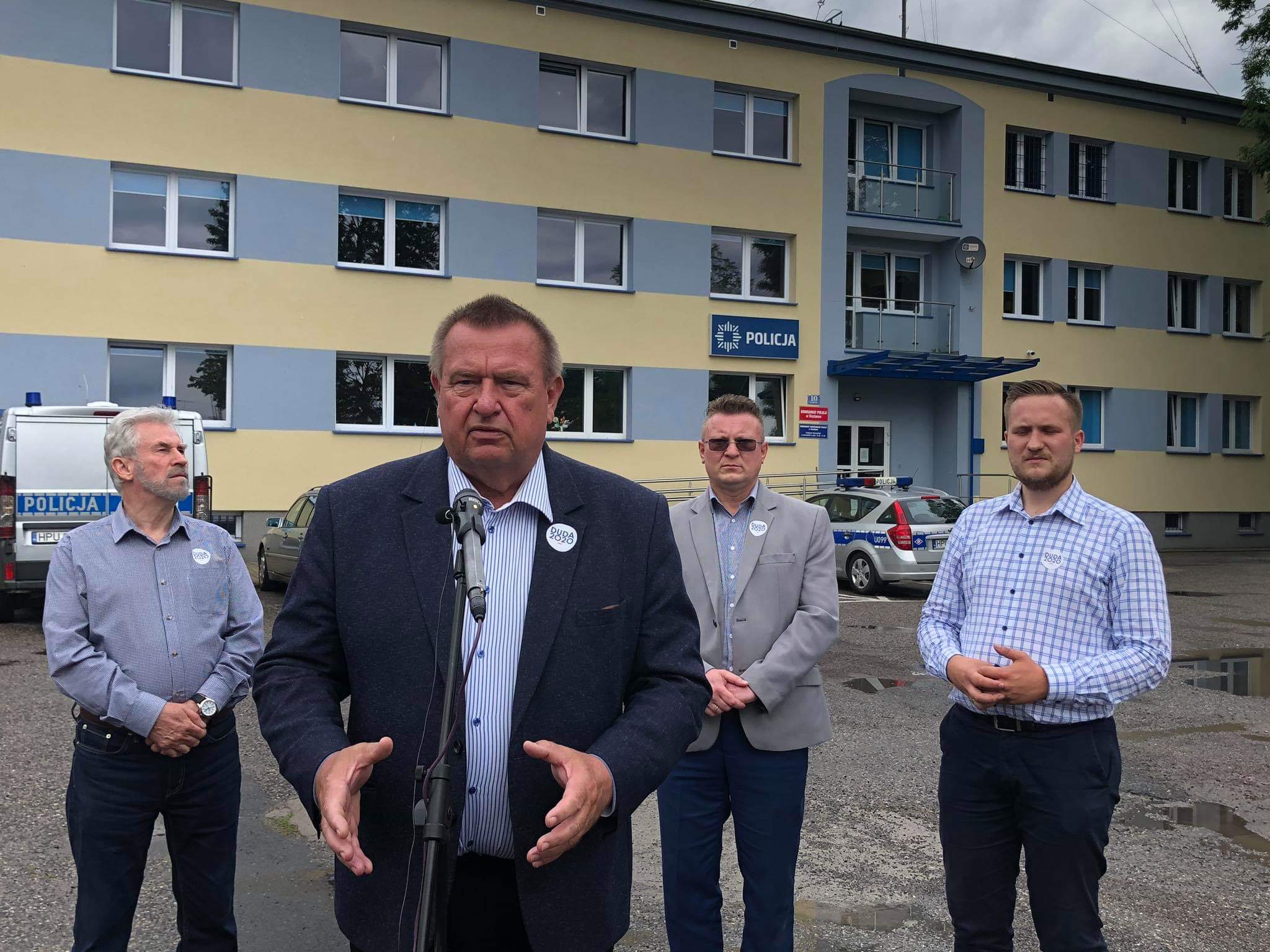 Poseł Krzysztof Czarnecki na finiszu kampanii przypomina jak wyglądała  Polska za czasów koalicji PO-PSL - Przemysław Stochaj