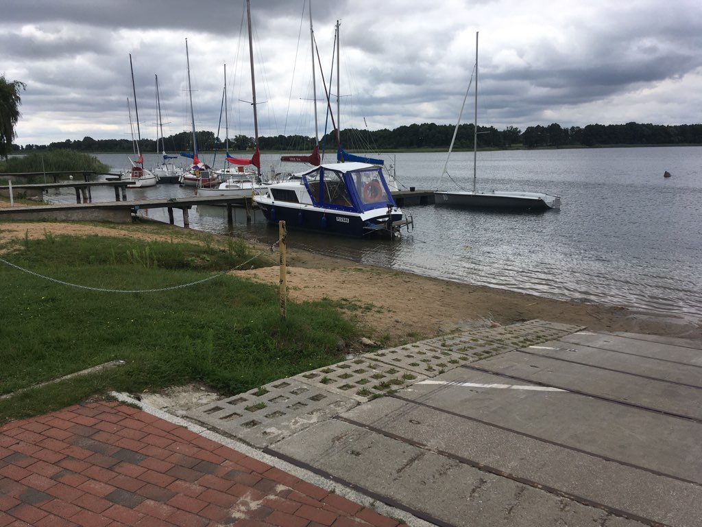 jezioro powidz niski stan wód  - Rafał Muniak