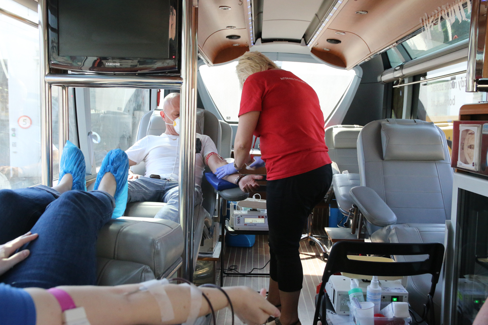 pobieranie krwi krew krwiobus - Leon Bielewicz