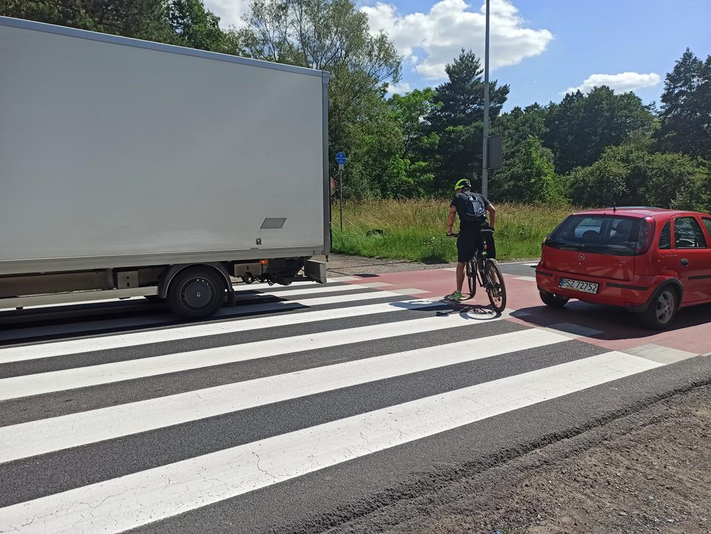 interwencja przejazd dla rowerów droga nr 92 w okolicach woli - Bartosz Garczyński