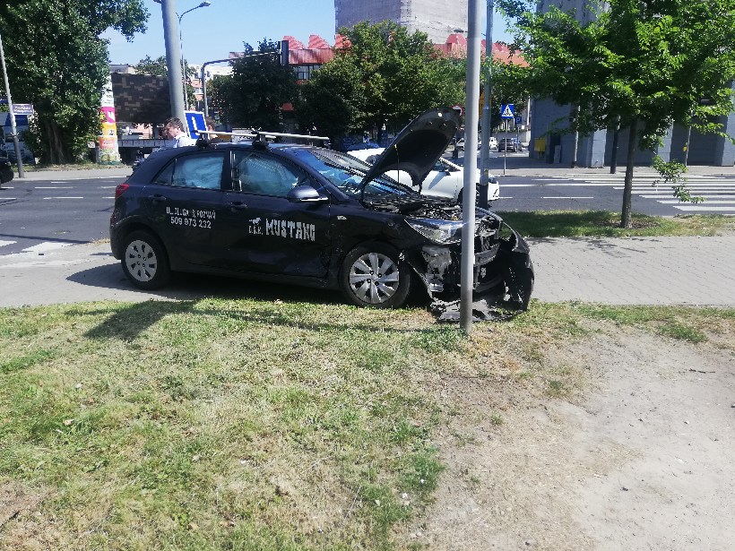 elka wypadek - Adam Pomoc Drogowa