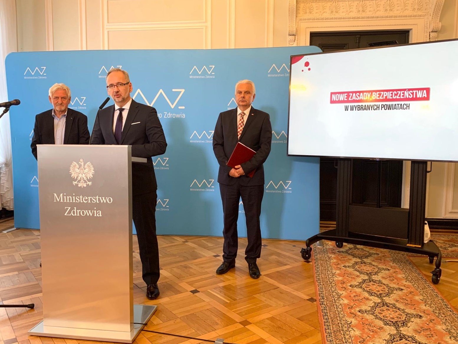 Minister zdrowia Adam Niedzielski nowe zasady kwarantanny - Ministerstwo zdrowia