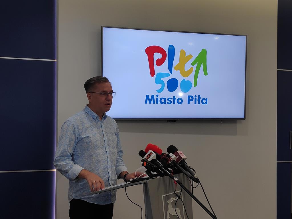 prezydent piły piotr głowski - Przemysław Stochaj