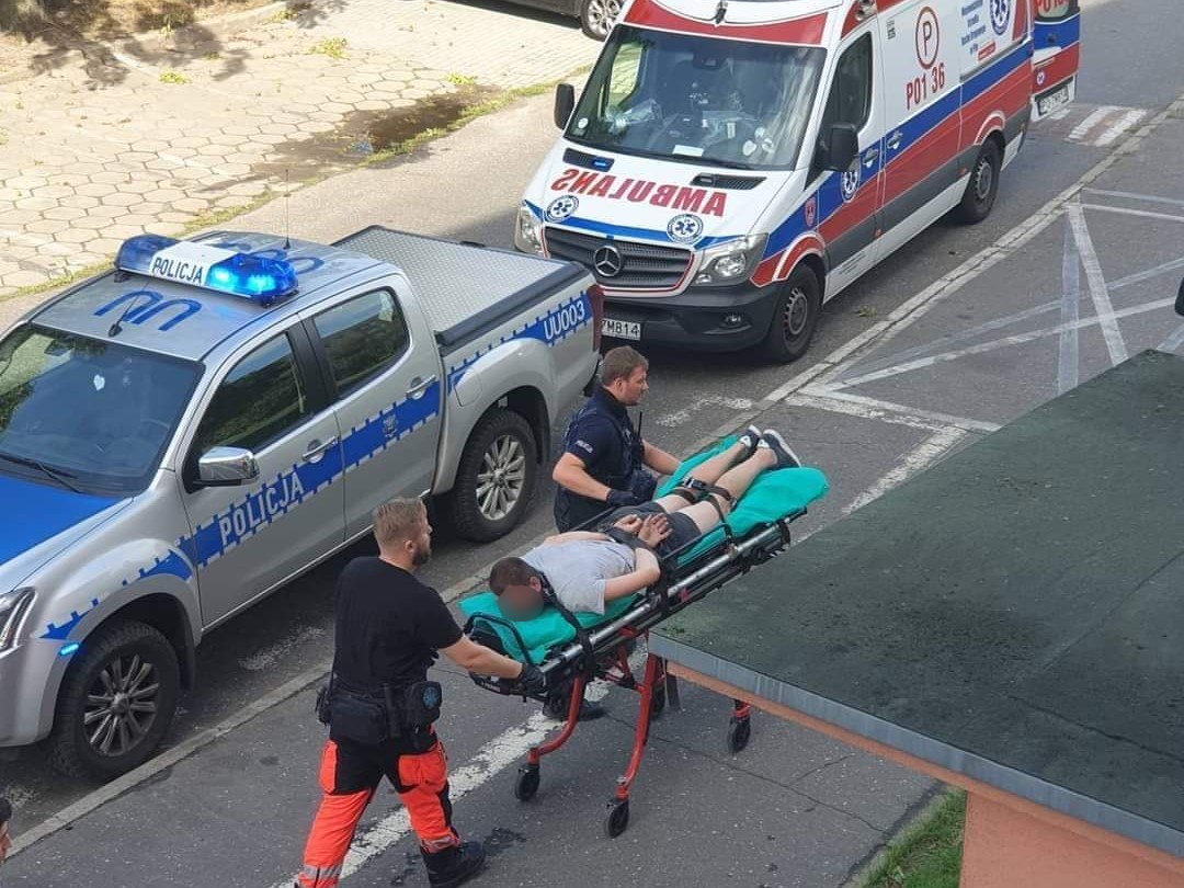 Agresywny mężczyzna zaatakował rodzinę z 9-letnim dzieckiem - Wielkopolska Policja