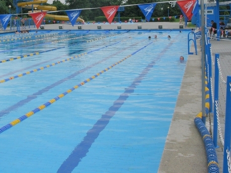 Pływalnia - \"Chwiałka\" - Adam Michalkiewicz