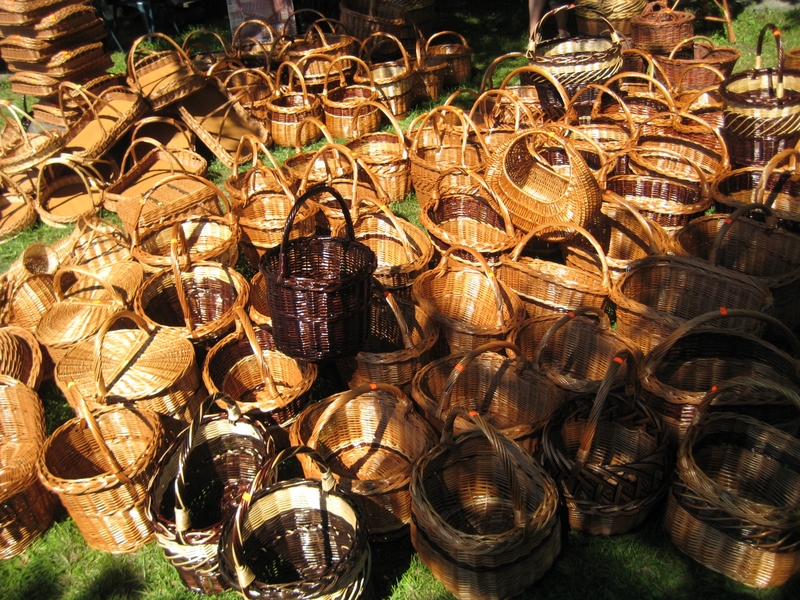 Wiklinowe kosze - Radio Merkury