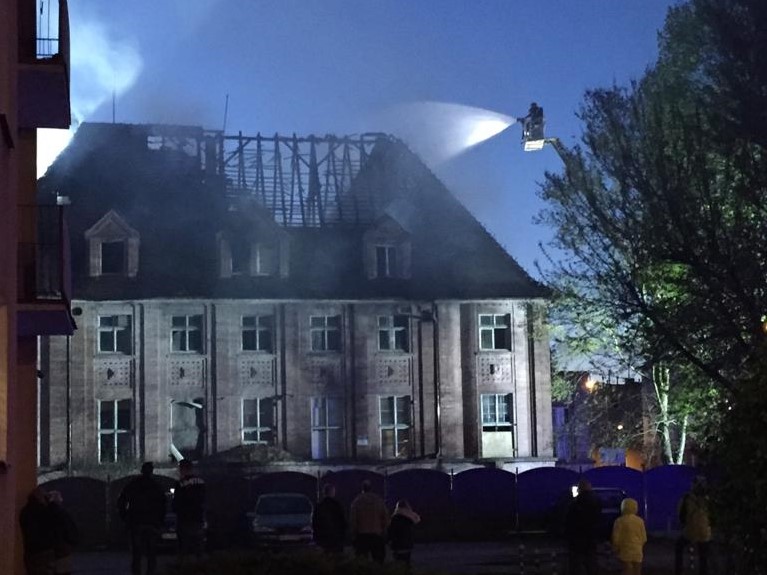 pożar buydnku okrzei piła - KPP Piła