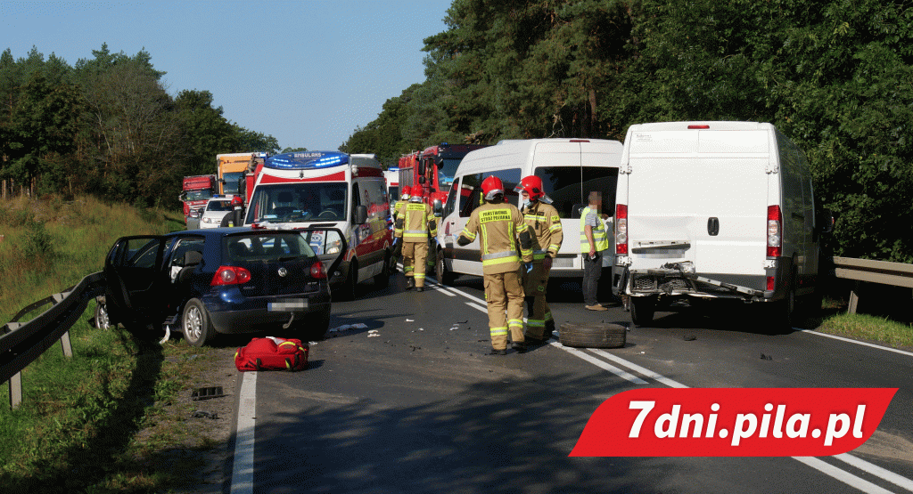 wypadek pod piłą  - 7dni.pila.pl