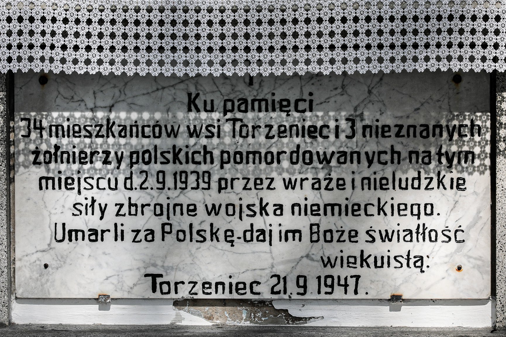 zbrodnia w torzeńcu tablica  - FB: Mateusz Morawiecki 