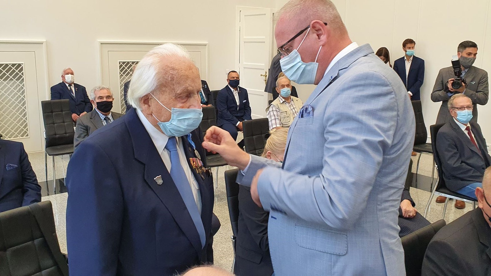 Medale Stulecia Odzyskanej Niepodległości dla kombatantów i wolontariuszy  - WUW