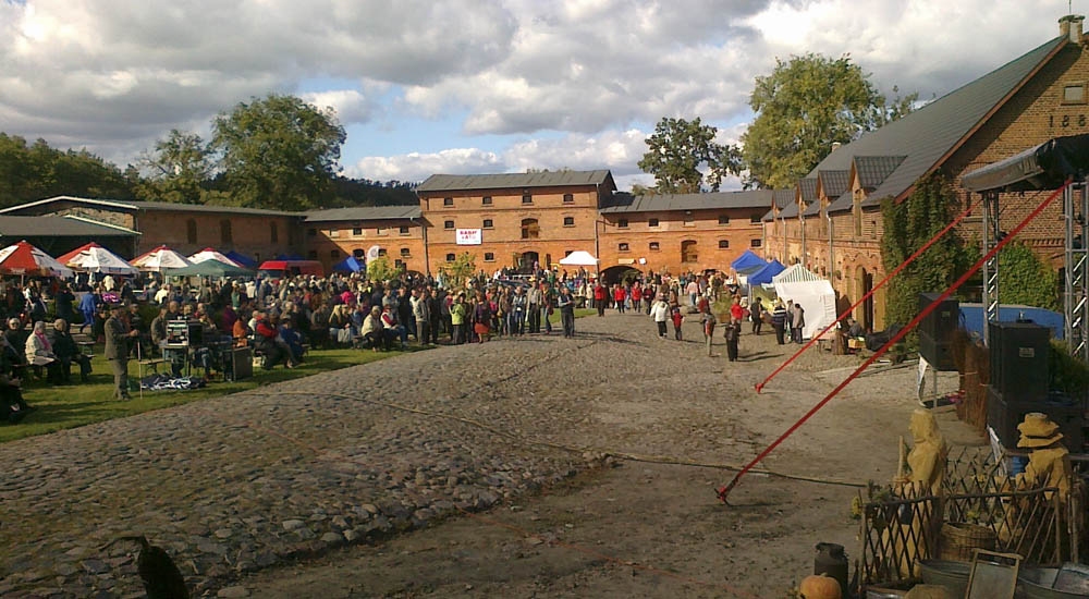 Centrum Edukacji Regionalnej i Przyrodniczej w Mniszkach - Centrum Edukacji Regionalnej i Przyrodniczej w Mniszkach