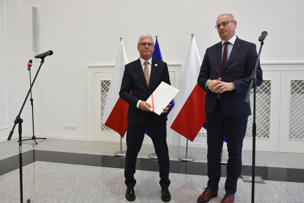 Robert Gaweł wielkopolski kurator oświaty - Wojtek Wardejn