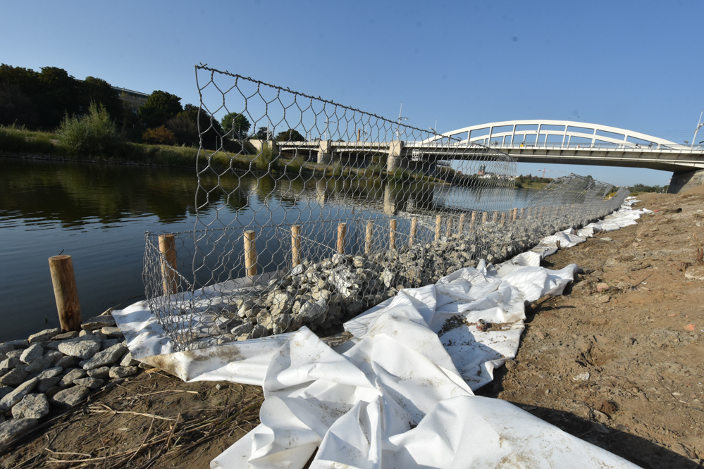 remont nadbrzeży warty - Wojtek Wardejn