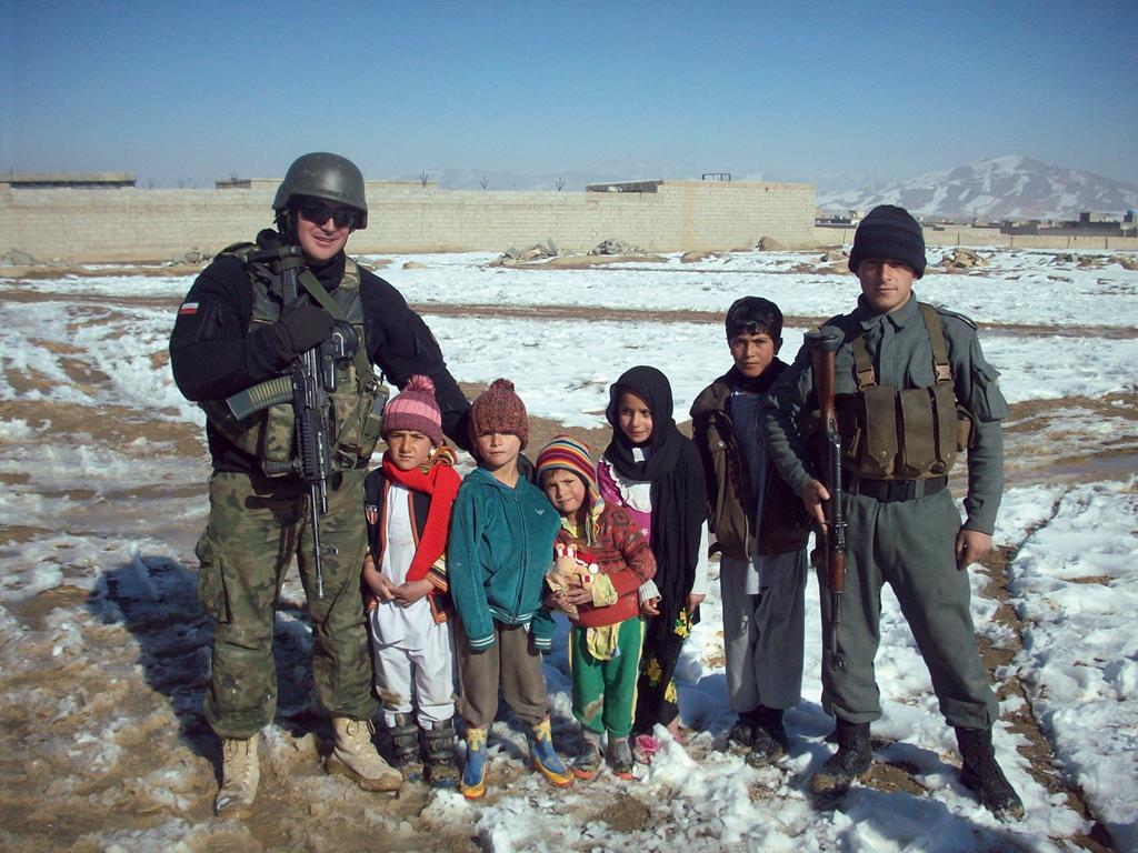 dary dla afgańskich dzieci  - Redemptoris Missio