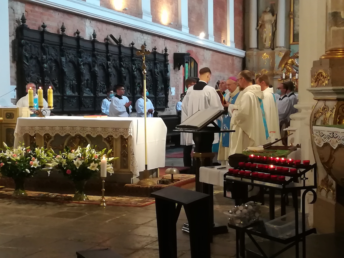 100 lat jezuitów gądecki - Radio Poznań