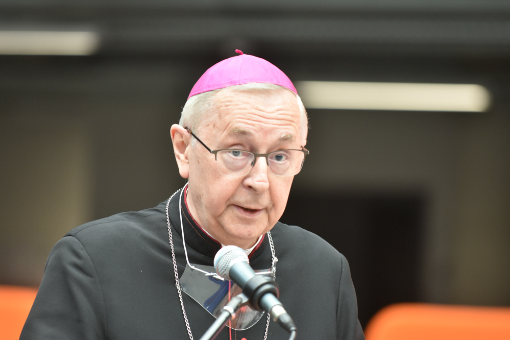 Zero-emisyjny budynek politechnika poznańska  - Wojtek Wardejn