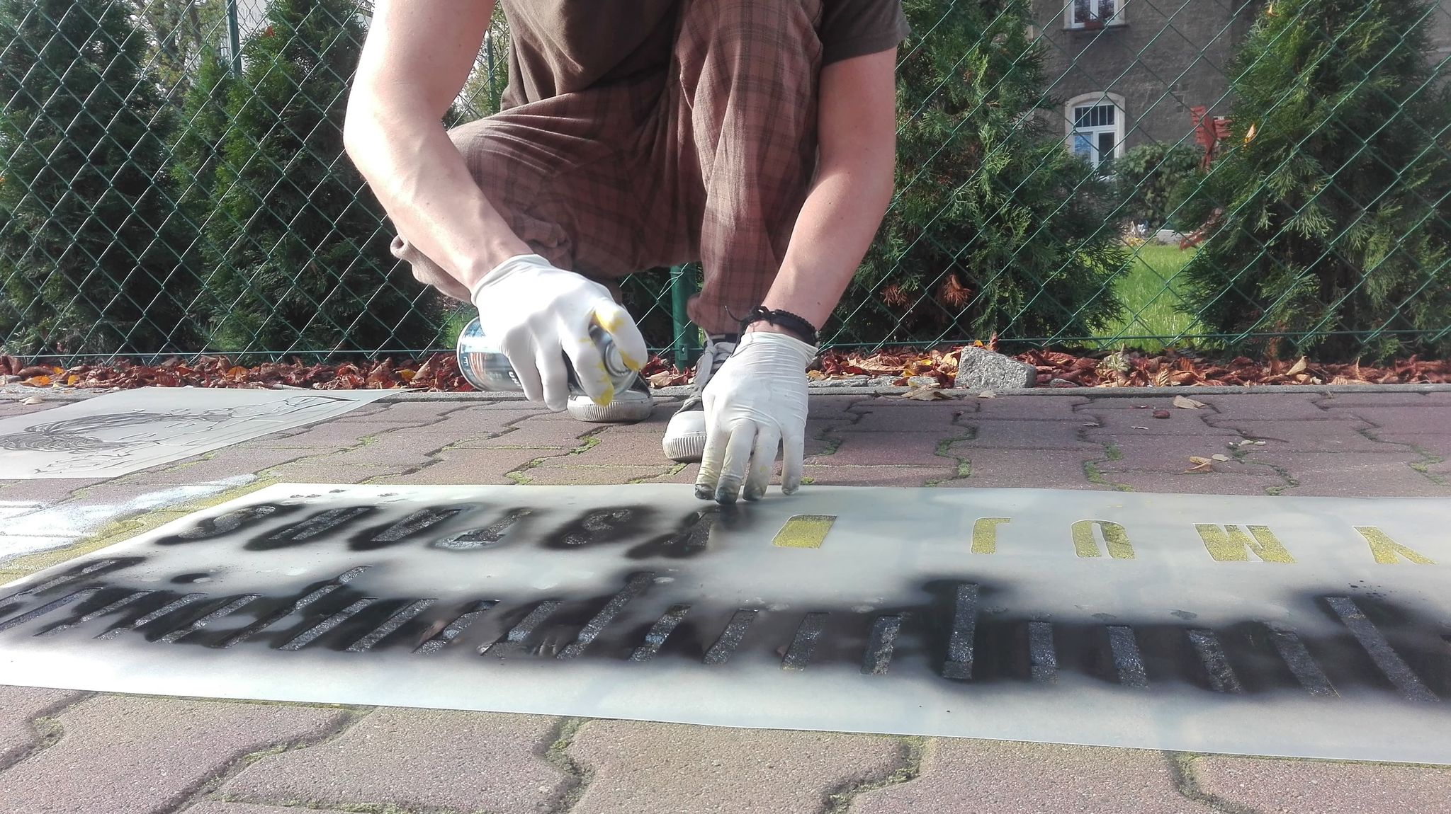 pandemiczne malowidła szamotuły - SzOK Szamotulski Ośrodek Kultury