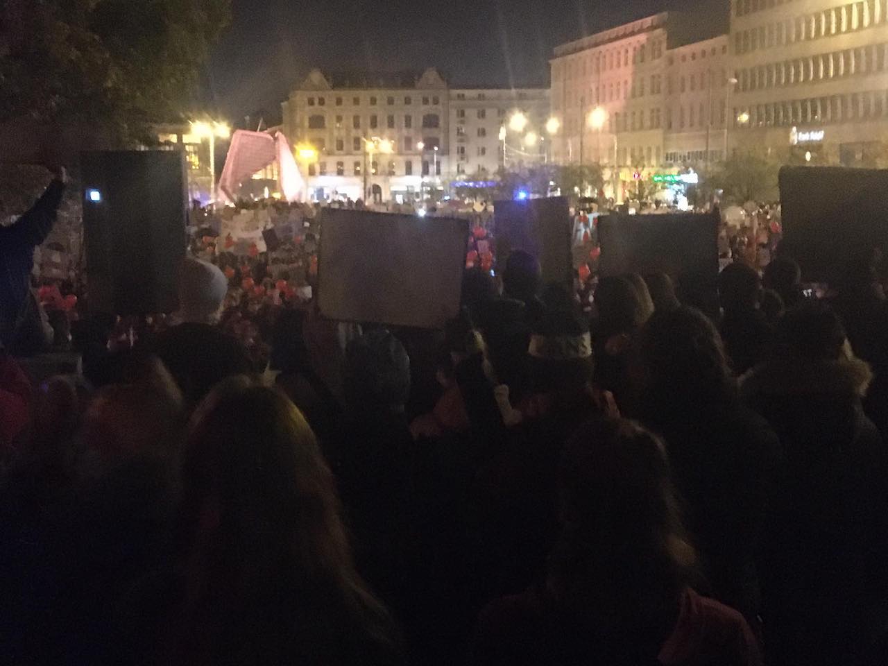 manifestacja plac wolnosci poznan aborcja - Jacek Butlewski - Radio Poznań