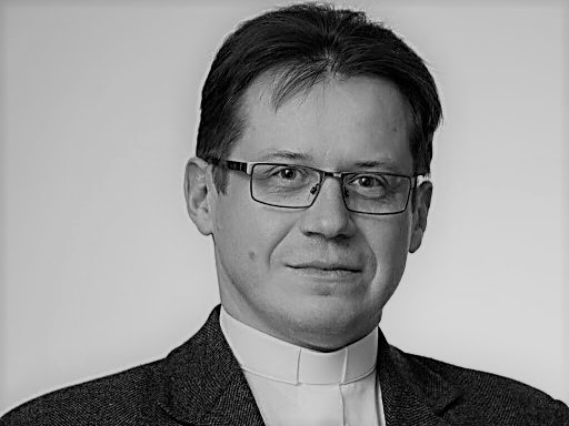 Ksiądz doktor Artur Filipiak - www.nawiedzeniepoznan.pl