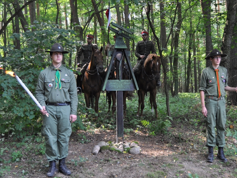 Kapliczka dla ofiar wypadku lotniczego - Roman Czeski