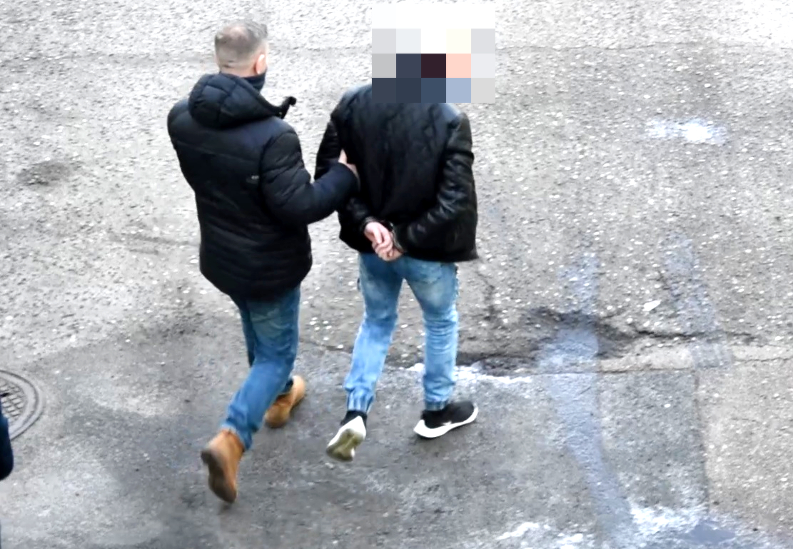 chciał podpalić dom szamotuły  - Wielkopolska Policja 