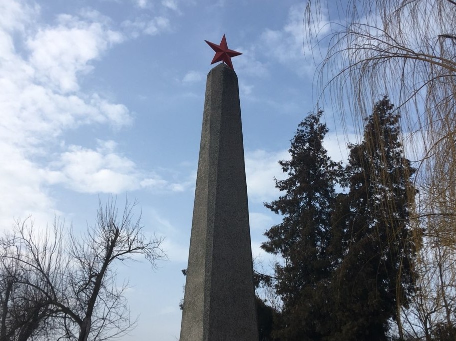 pomnik sowietów kwatera żołnierzy armii czerwonej gniezno - Rafał Muniak