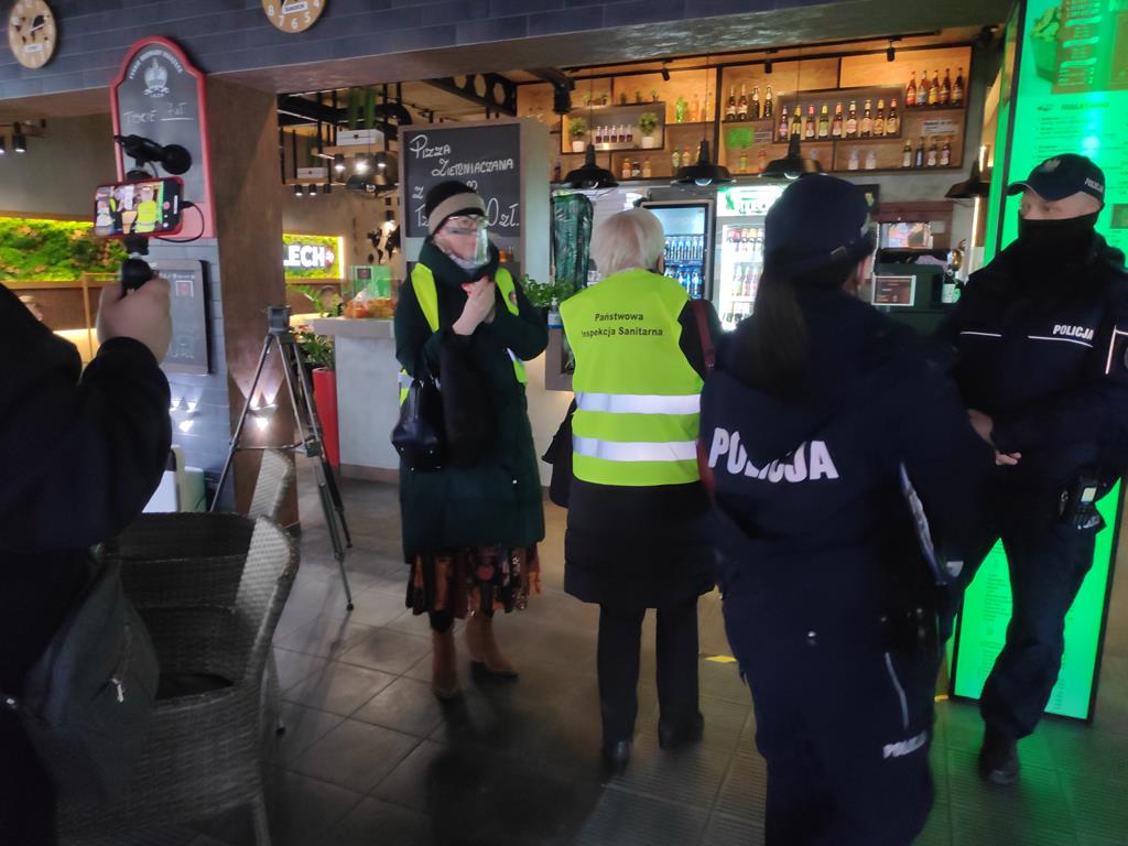 pizzeria otwarta złotów  - Przemysław Stochaj