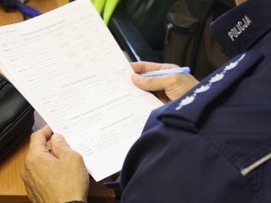 policjant protokół policja  - KPP Koło