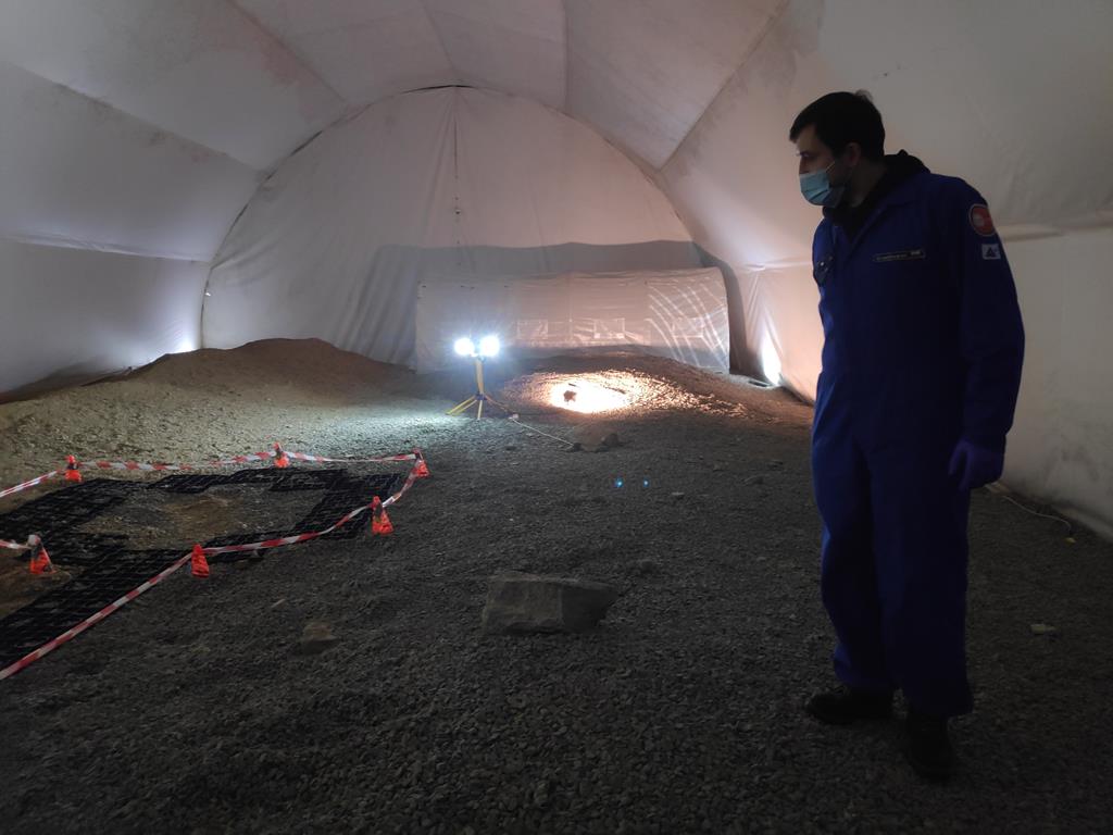 misja kosmiczna lunares piła - Przemysław Stochaj