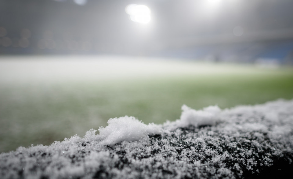 śnieg boisko murawa - Lech Poznań/Michał Jakubowski