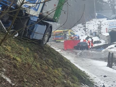 Tragiczny wypadek na krajowej 11 pod Chodzieżą - MotoSygnały/Mateusz