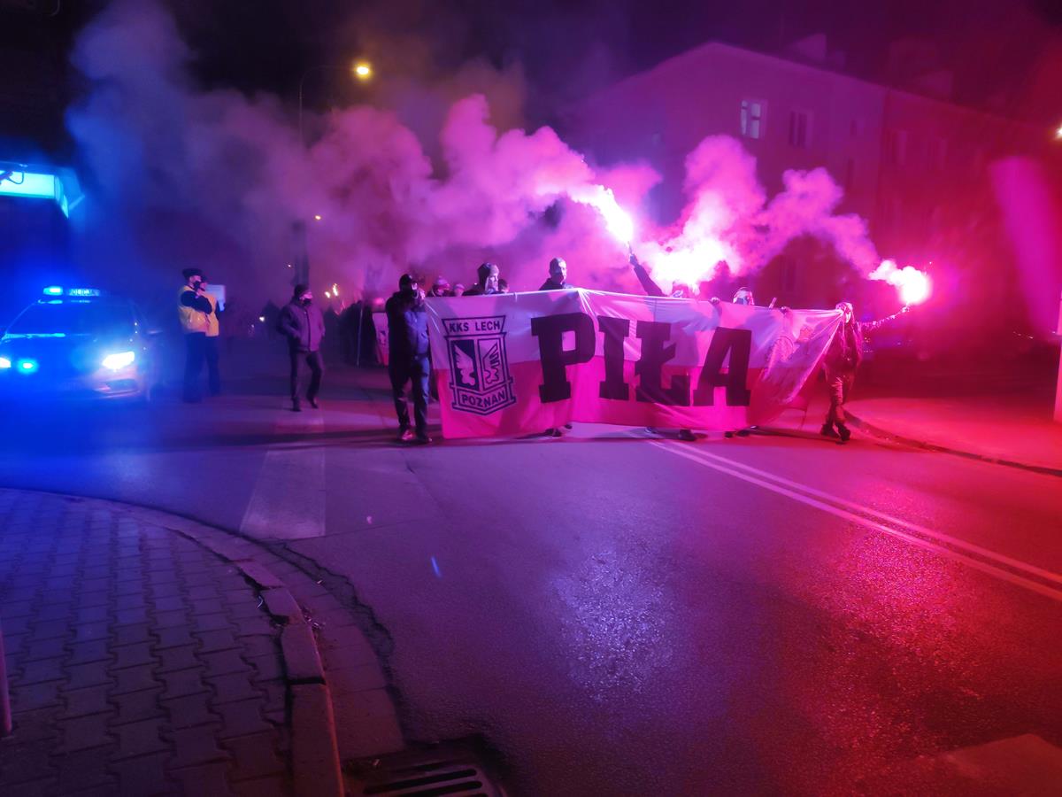 marsz pamięci żołnierzy wykletych 2021 piła pilscy patrioci - Przemysław Stochaj - Radio Poznań